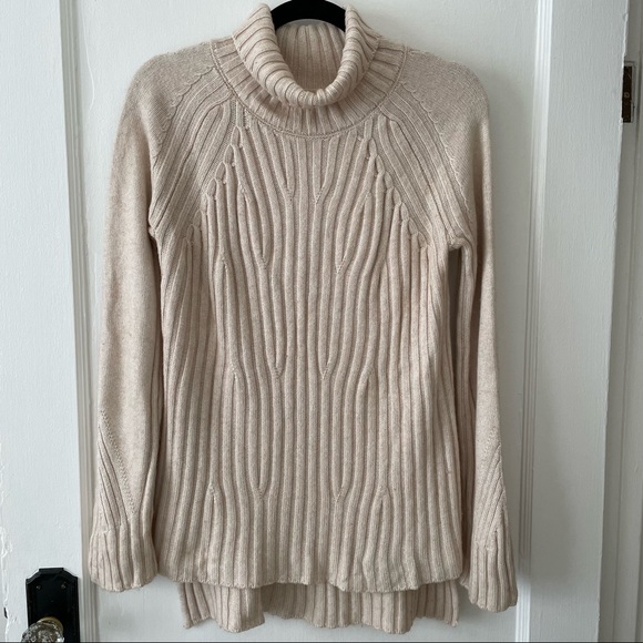 Knit Turtleneck - Picture 1 of 4